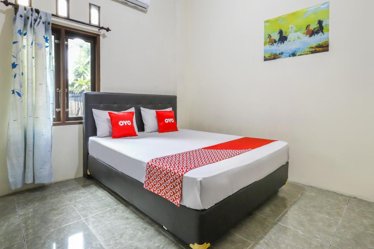 Oyo 3830 Dfarys Gh Syariah Hotel Баликпапан Екстериор снимка