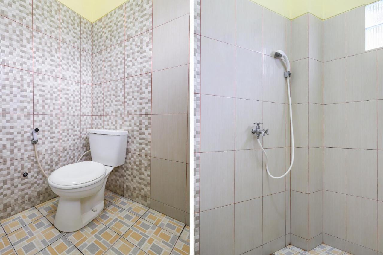 Oyo 3830 Dfarys Gh Syariah Hotel Баликпапан Екстериор снимка