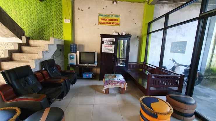 Oyo 3830 Dfarys Gh Syariah Hotel Баликпапан Екстериор снимка